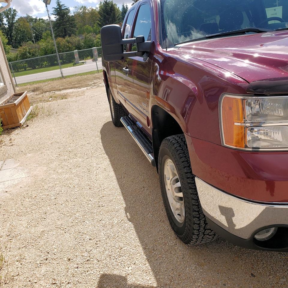 2008 GMC Sierra 2500 SLE only 151,456 km Duramax - Photo #3