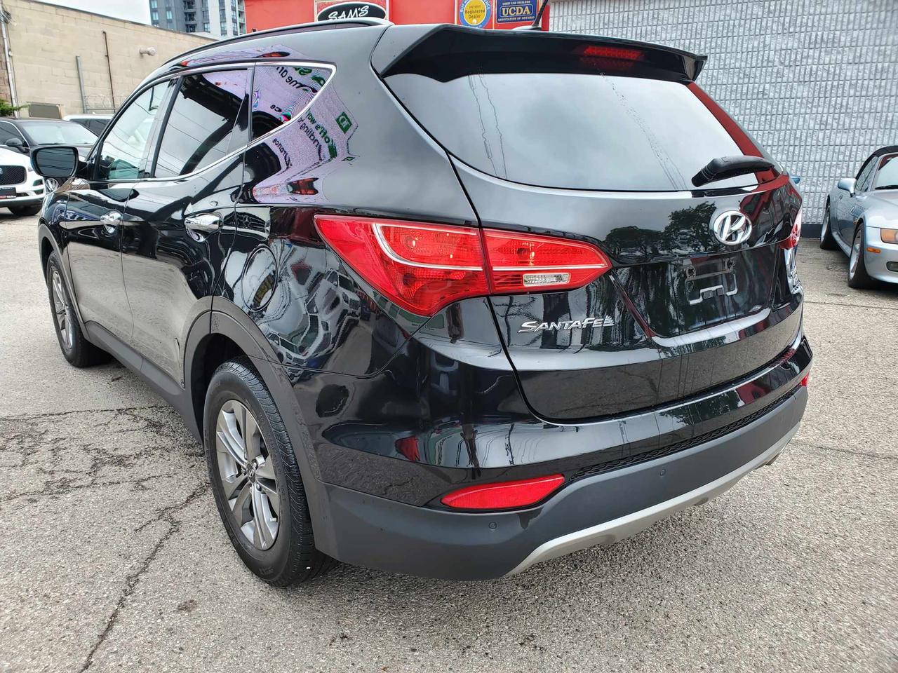 2015 Hyundai Santa Fe Sport AWD Premium Photo3