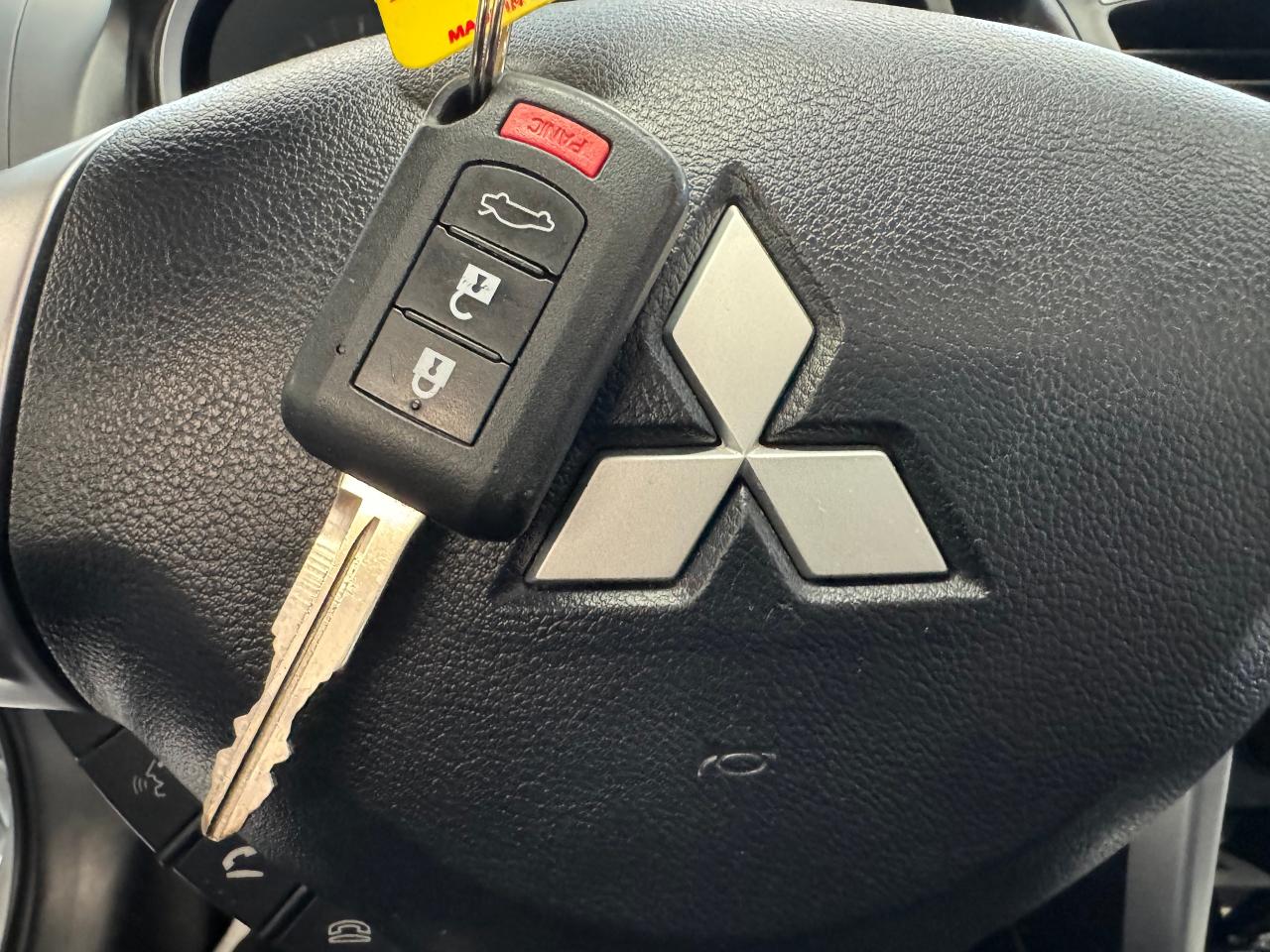 2016 Mitsubishi Lancer SE+Roof+Camera+Heated Seats+A/C+CLEAN CARFAX - Photo #17