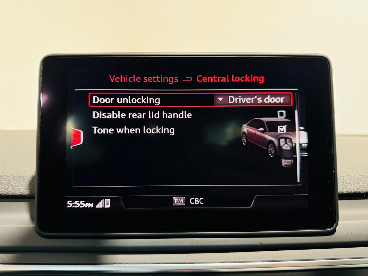2019 Audi A4 LEATHER|ROOF|BACKUPCAM| - Photo #19