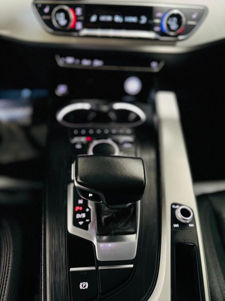 2019 Audi A4 LEATHER|ROOF|BACKUPCAM| - Photo #20