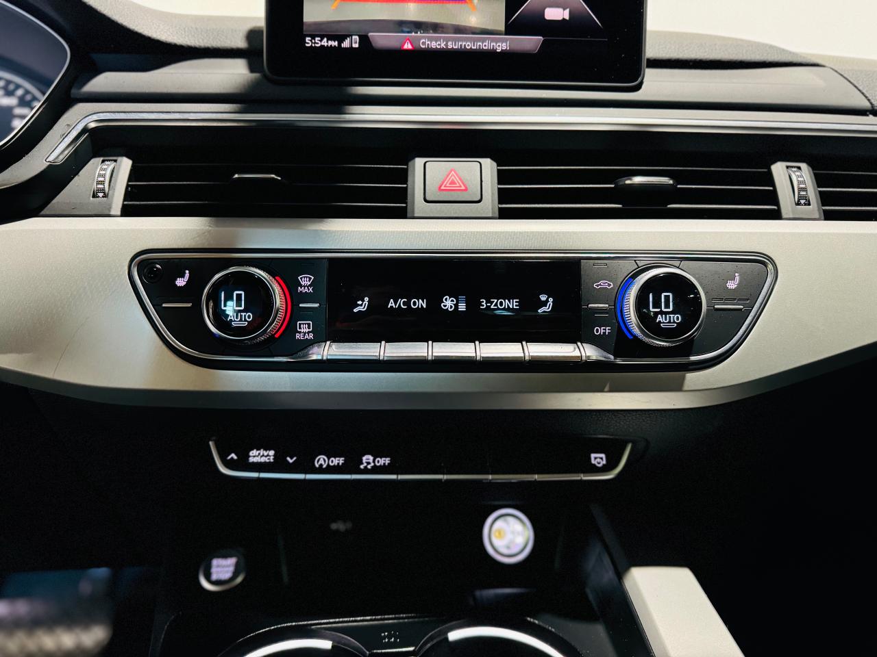2019 Audi A4 LEATHER|ROOF|BACKUPCAM| - Photo #22
