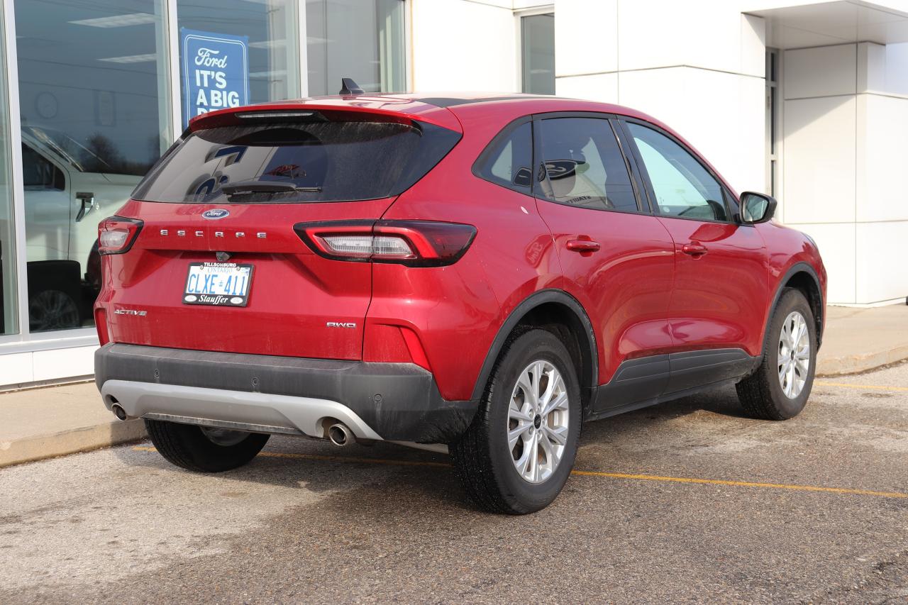 2025 Ford Escape Active AWD Photo
