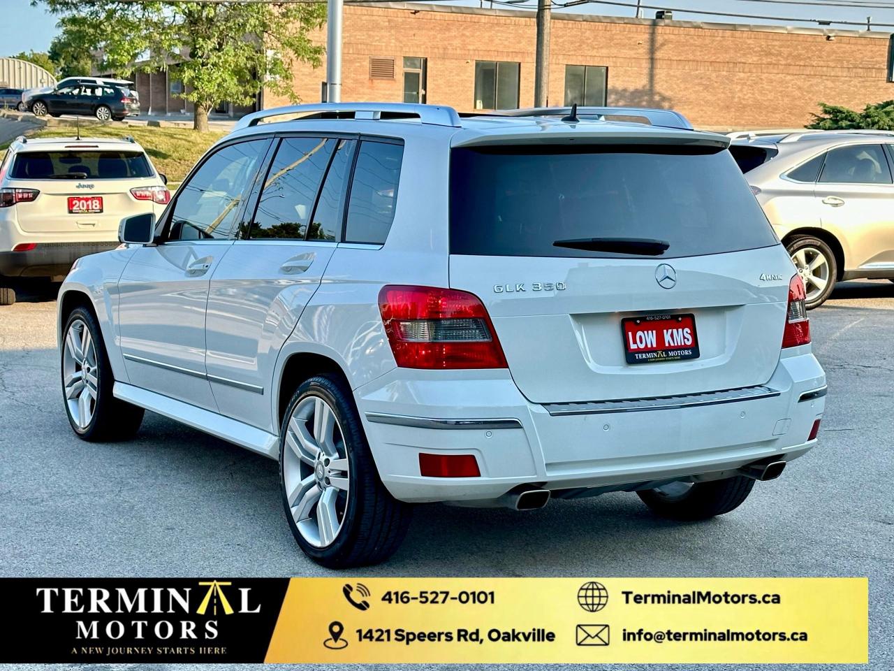 2010 Mercedes-Benz GLK-Class 4MATIC 4dr GLK 350 Photo3