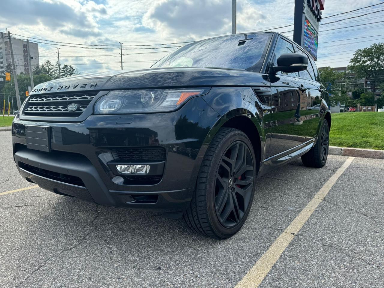 Used 2017 Land Rover Range Rover Sport SC DYNAMIC SUPER-CHARGED/TURBO LEATHER GAS for sale in Mississauga, ON