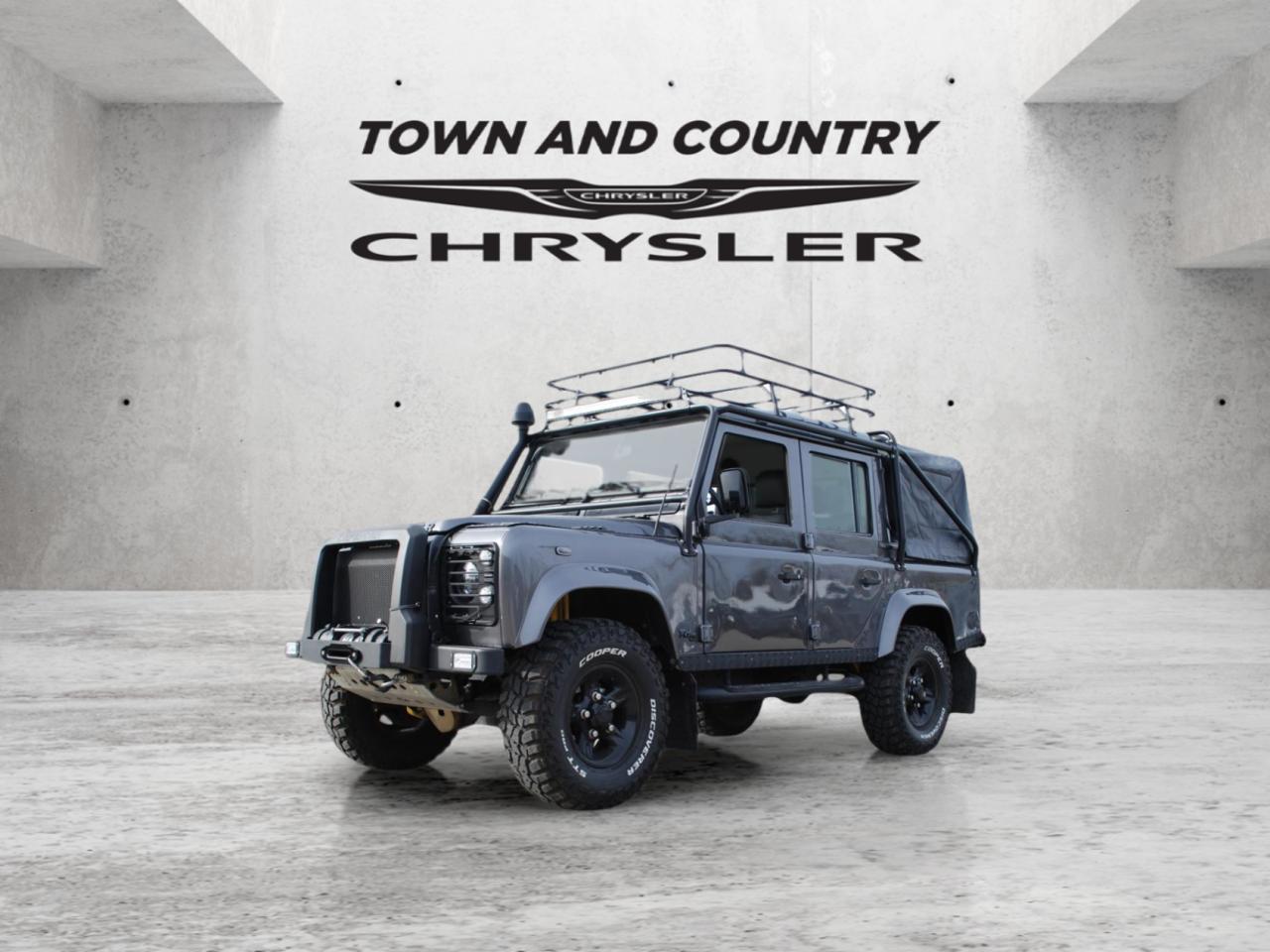 Used 2004 Land Rover Defender  for sale in Smiths Falls, ON