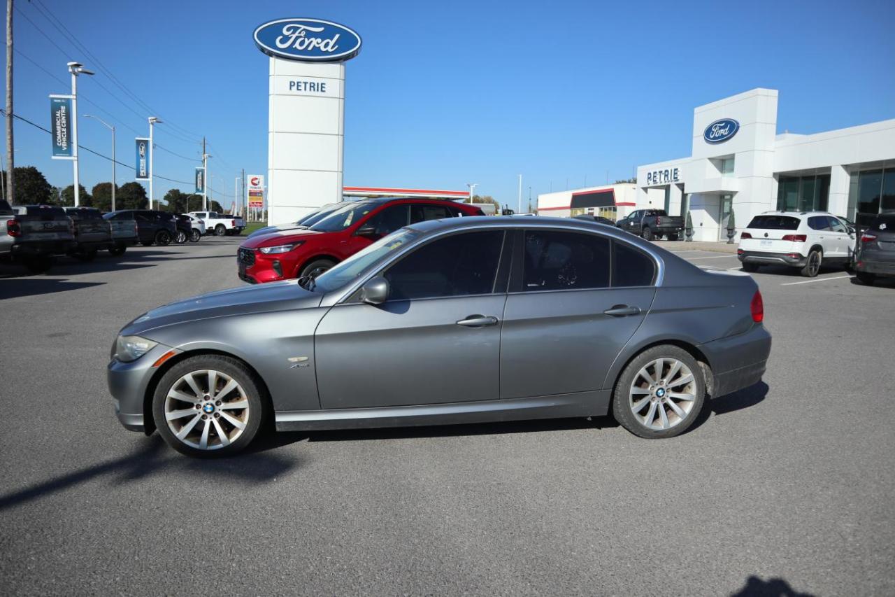 Used 2010 BMW 3 Series 335i xDrive for sale in Kingston, ON