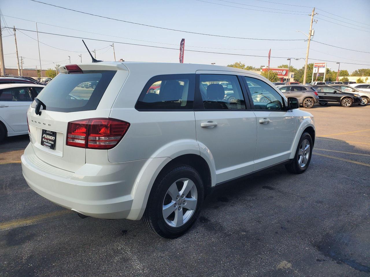 2016 Dodge Journey FWD-BLUETOOTH-ALLOY WHEELS-SUPER CLEAN UNIT - Photo #4