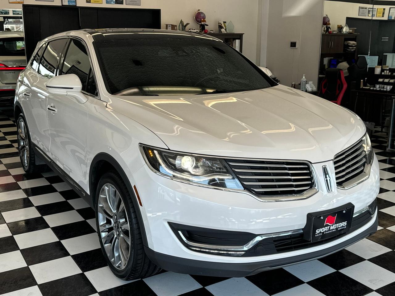 2017 Lincoln MKX Reserve+Cooled Leather+AdaptiveCruise+CLEAN CARFAX - Photo #10