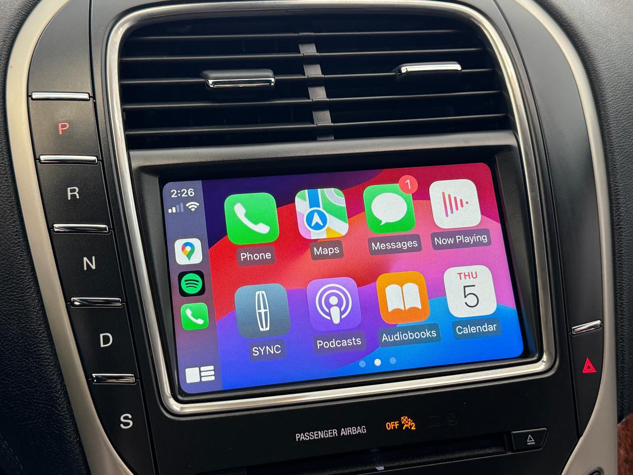 2017 Lincoln MKX Reserve+Cooled Leather+AdaptiveCruise+CLEAN CARFAX - Photo #30