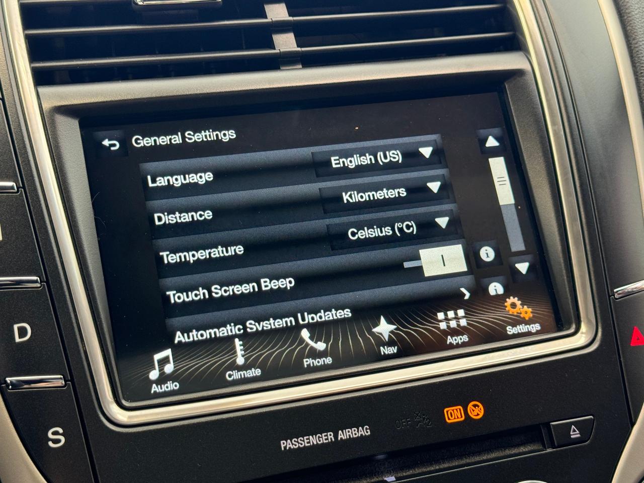 2017 Lincoln MKX Reserve+Cooled Leather+AdaptiveCruise+CLEAN CARFAX Photo98