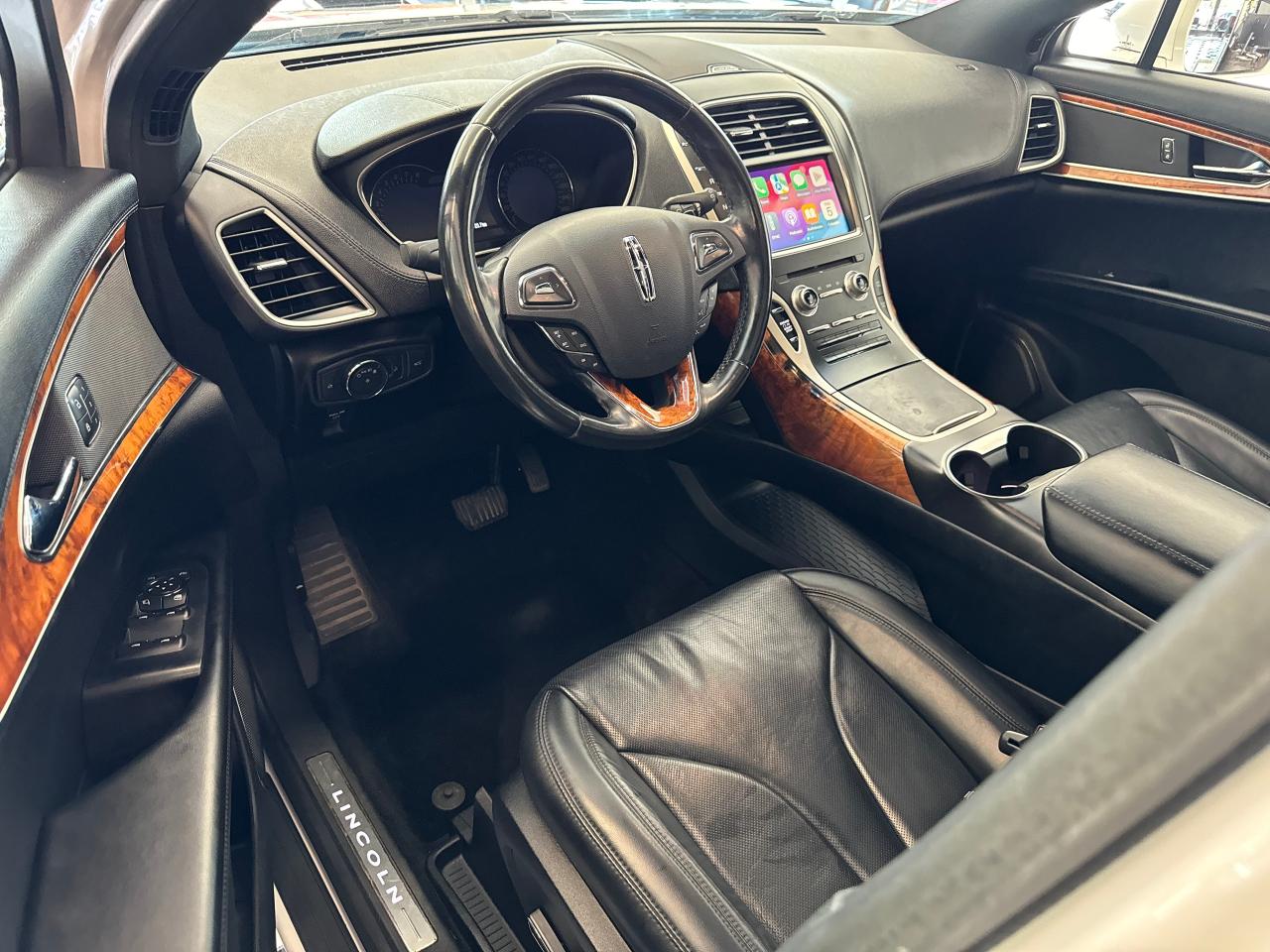 2017 Lincoln MKX Reserve+Cooled Leather+AdaptiveCruise+CLEAN CARFAX - Photo #19