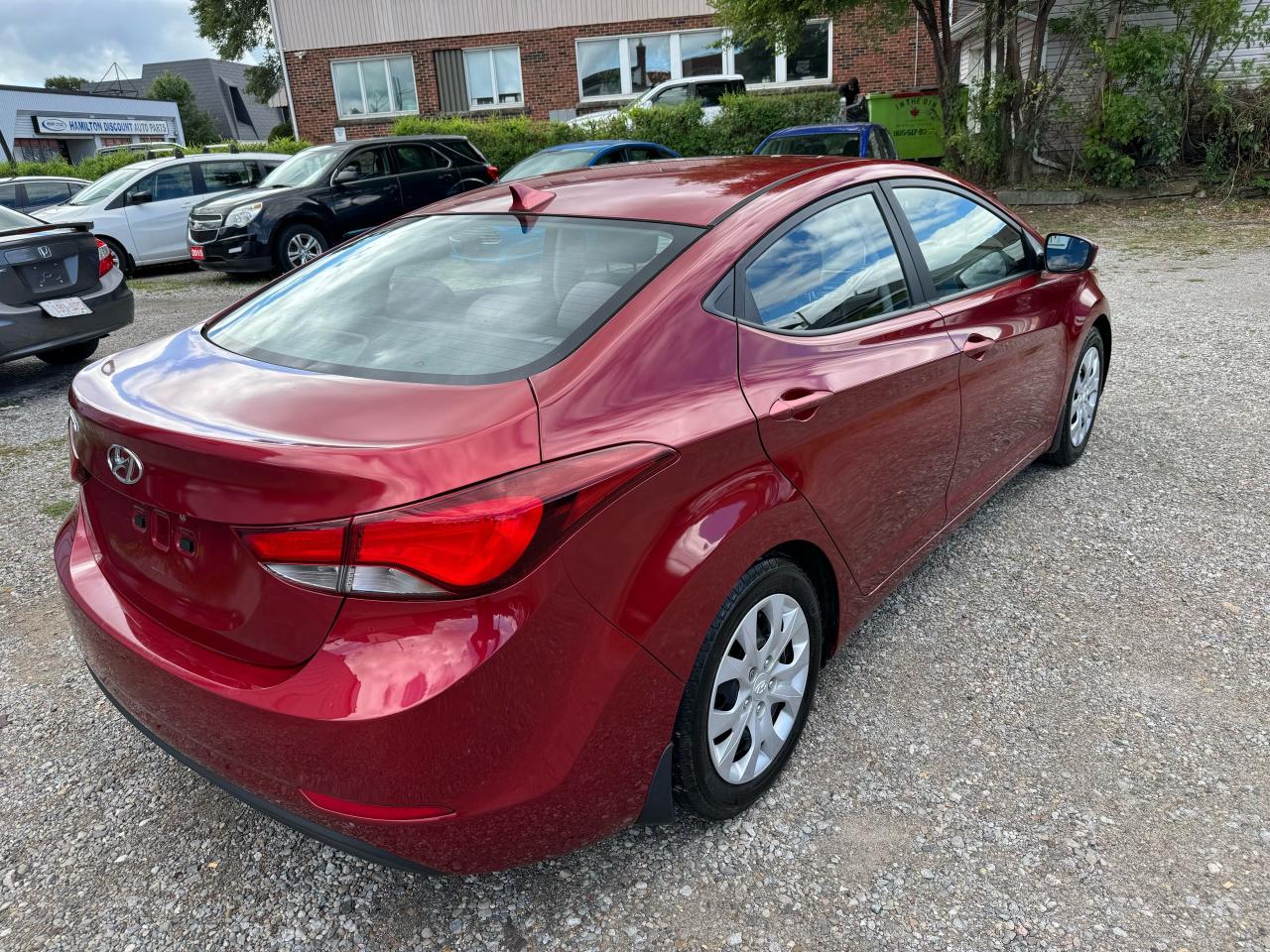 2015 Hyundai Elantra GL - Photo #3
