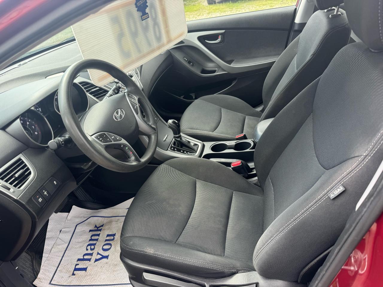 2015 Hyundai Elantra GL - Photo #12