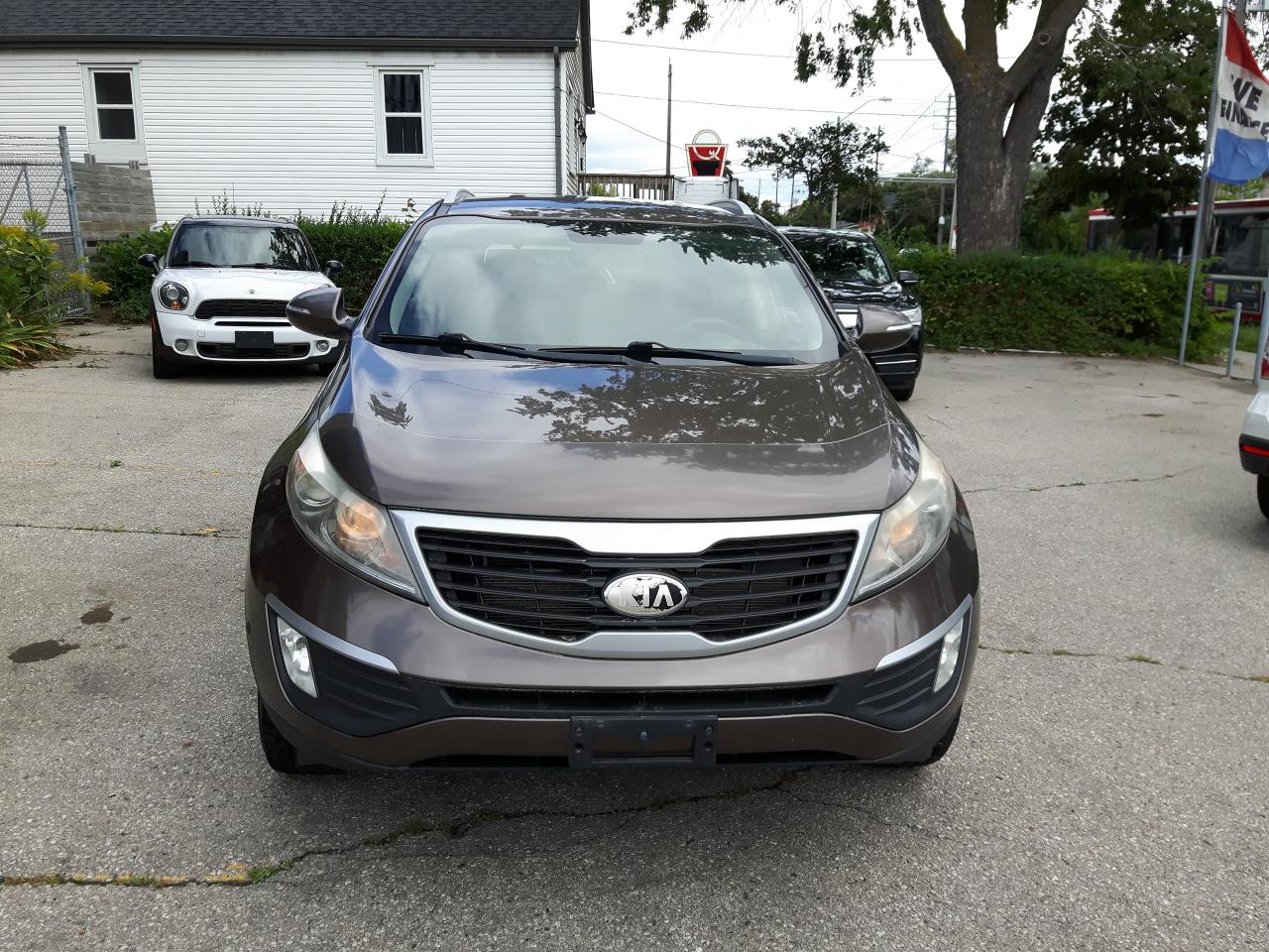 2013 Kia Sportage FWD 4dr I4 Auto LX Photo2