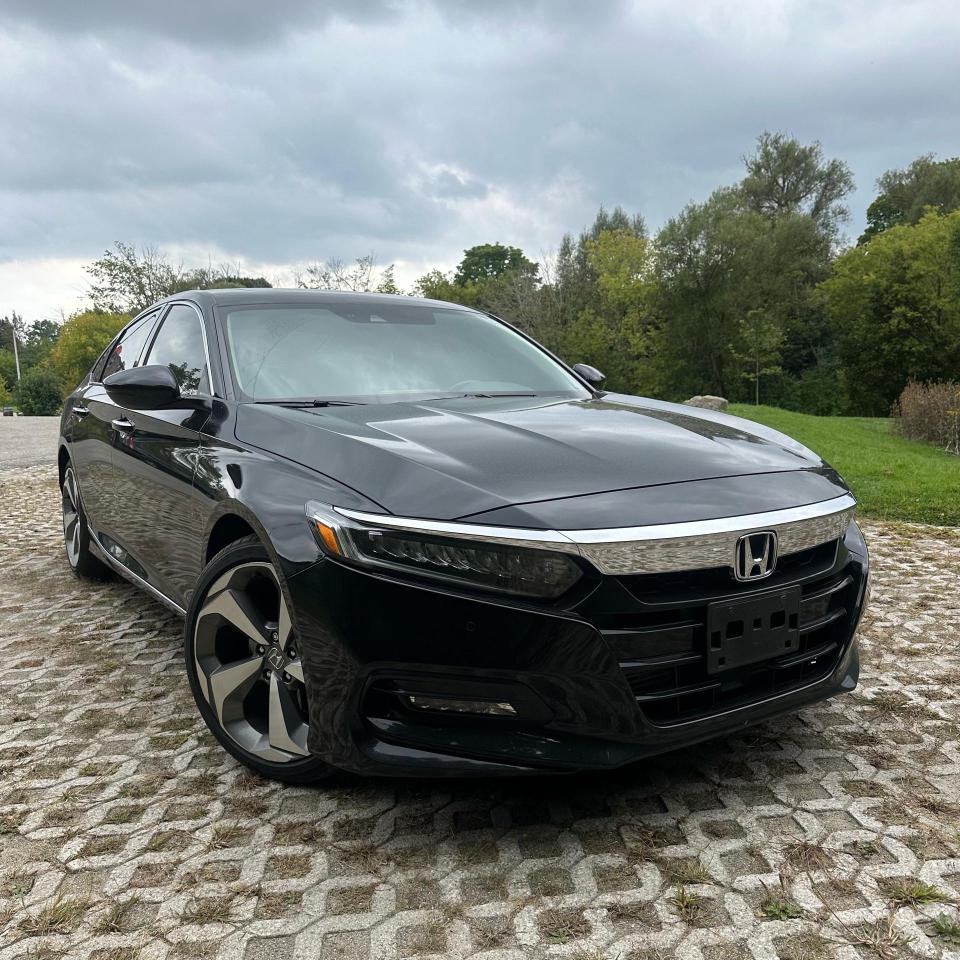 Used 2019 Honda Accord Touring CVT for sale in Waterloo, ON