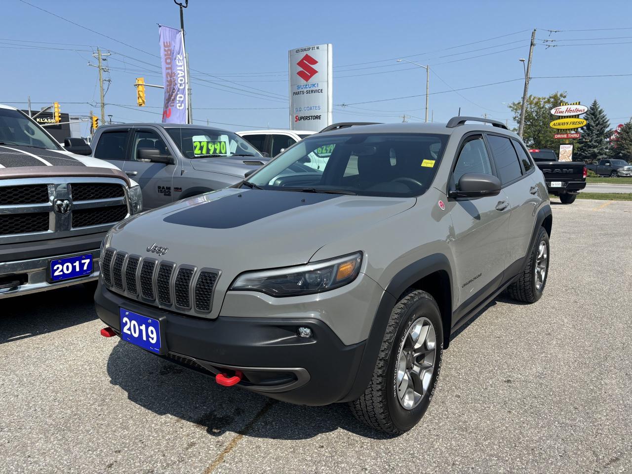 Used 2019 Jeep Cherokee Trailhawk 4x4 ~Nav ~Camera ~Leather ~Bluetooth for sale in Barrie, ON