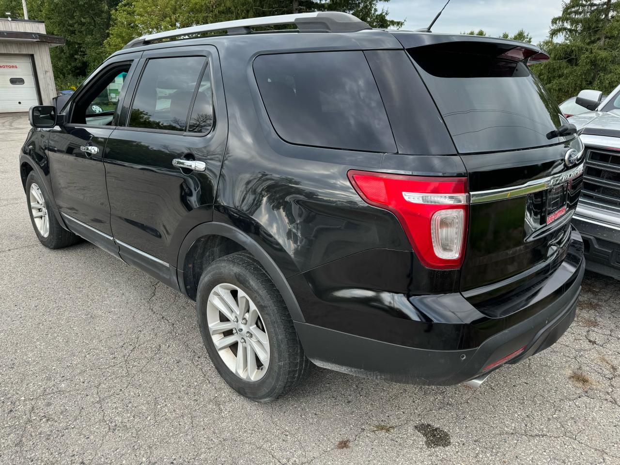 2013 Ford Explorer XLT Photo4