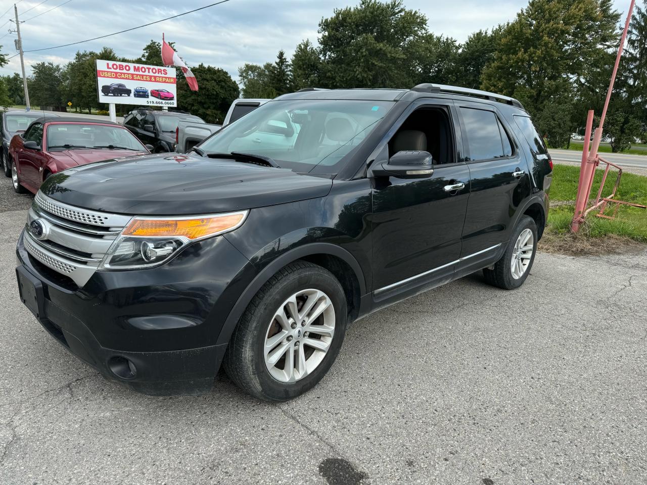 2013 Ford Explorer XLT Photo2