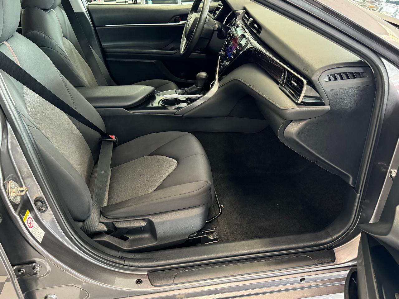 2019 Toyota Camry LE+Adaptive Cruise+Lane Keep Assist+CLEAN CARFAX Photo80
