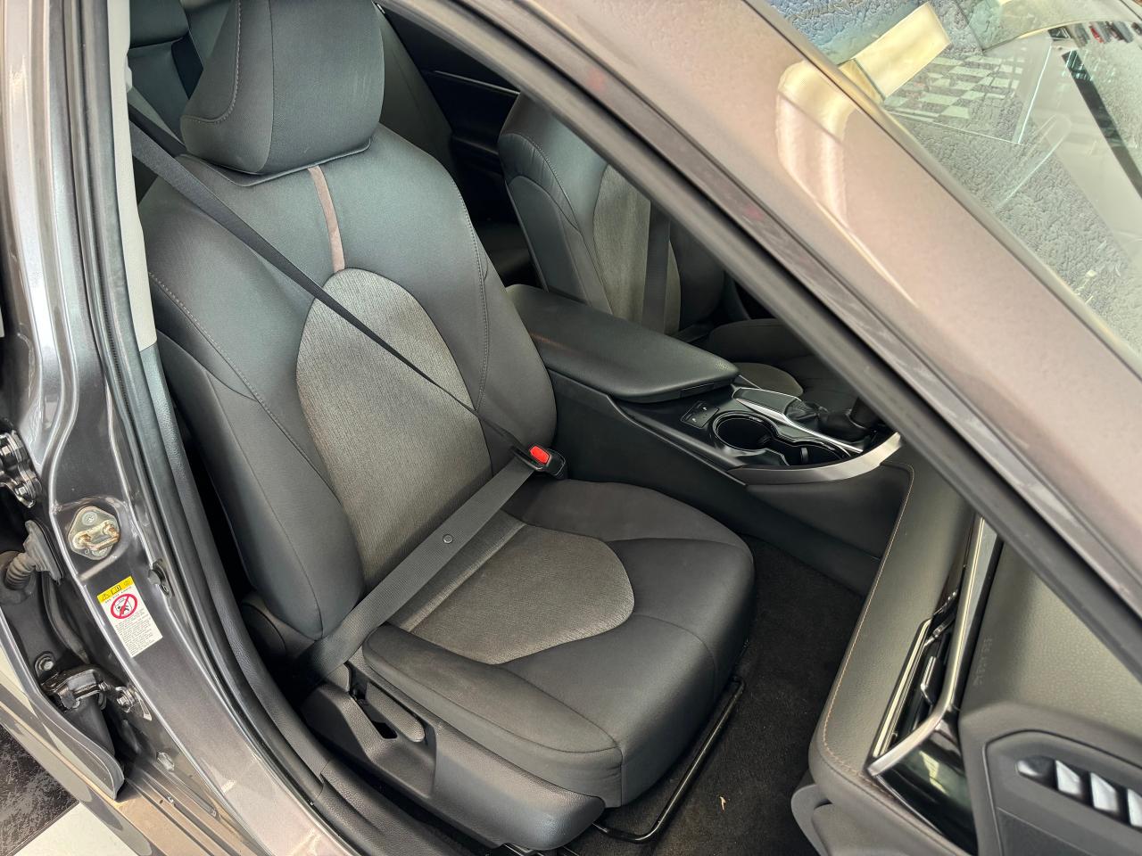 2019 Toyota Camry LE+Adaptive Cruise+Lane Keep Assist+CLEAN CARFAX Photo22