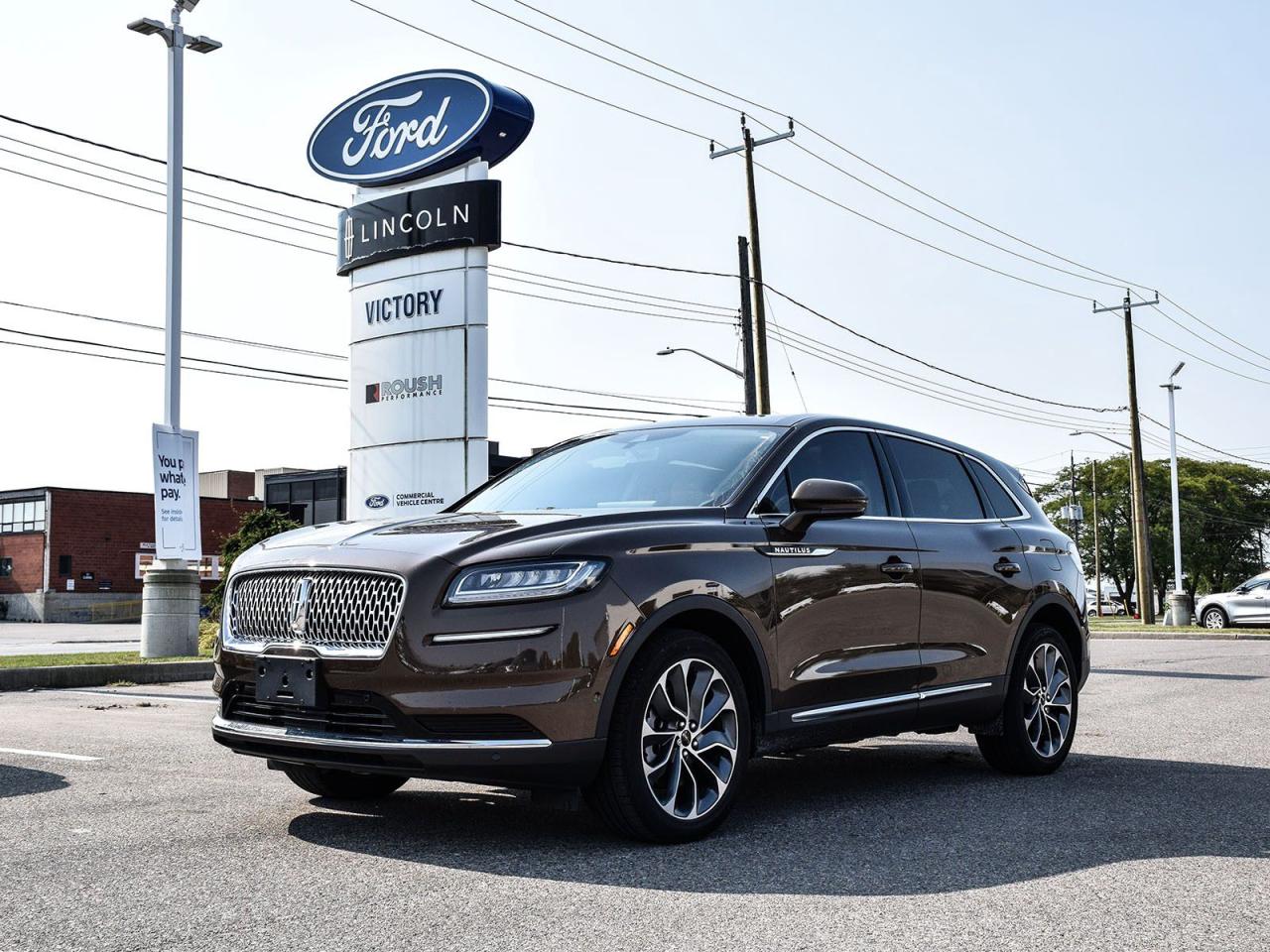 Used 2022 Lincoln Nautilus Reserve AWD | Panoramic Sunroof | Navigation | for sale in Chatham, ON