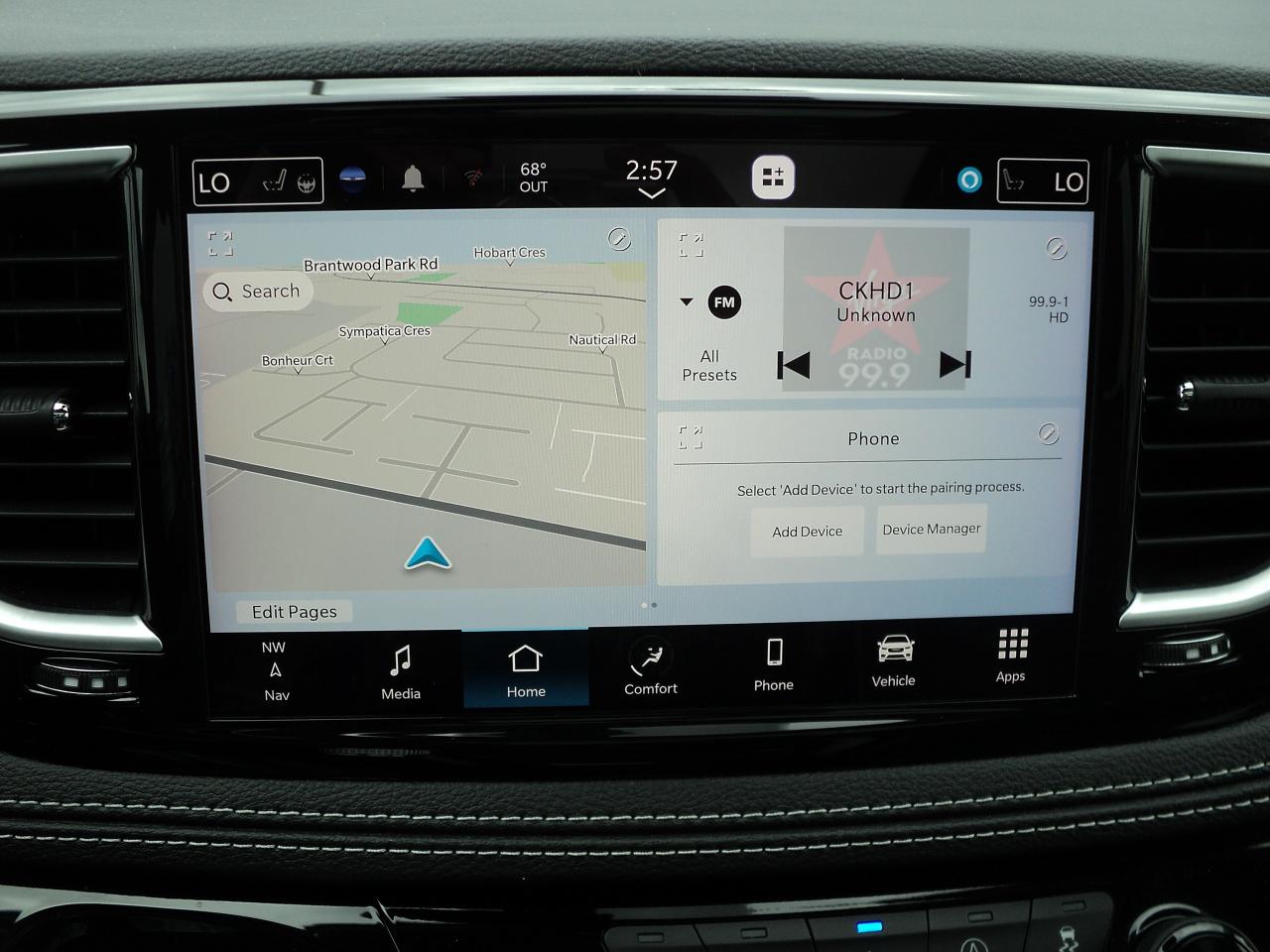 2023 Chrysler Pacifica Limited FWD 3.6L PanoramicRoof 7SeaterNavLeather - Photo #26