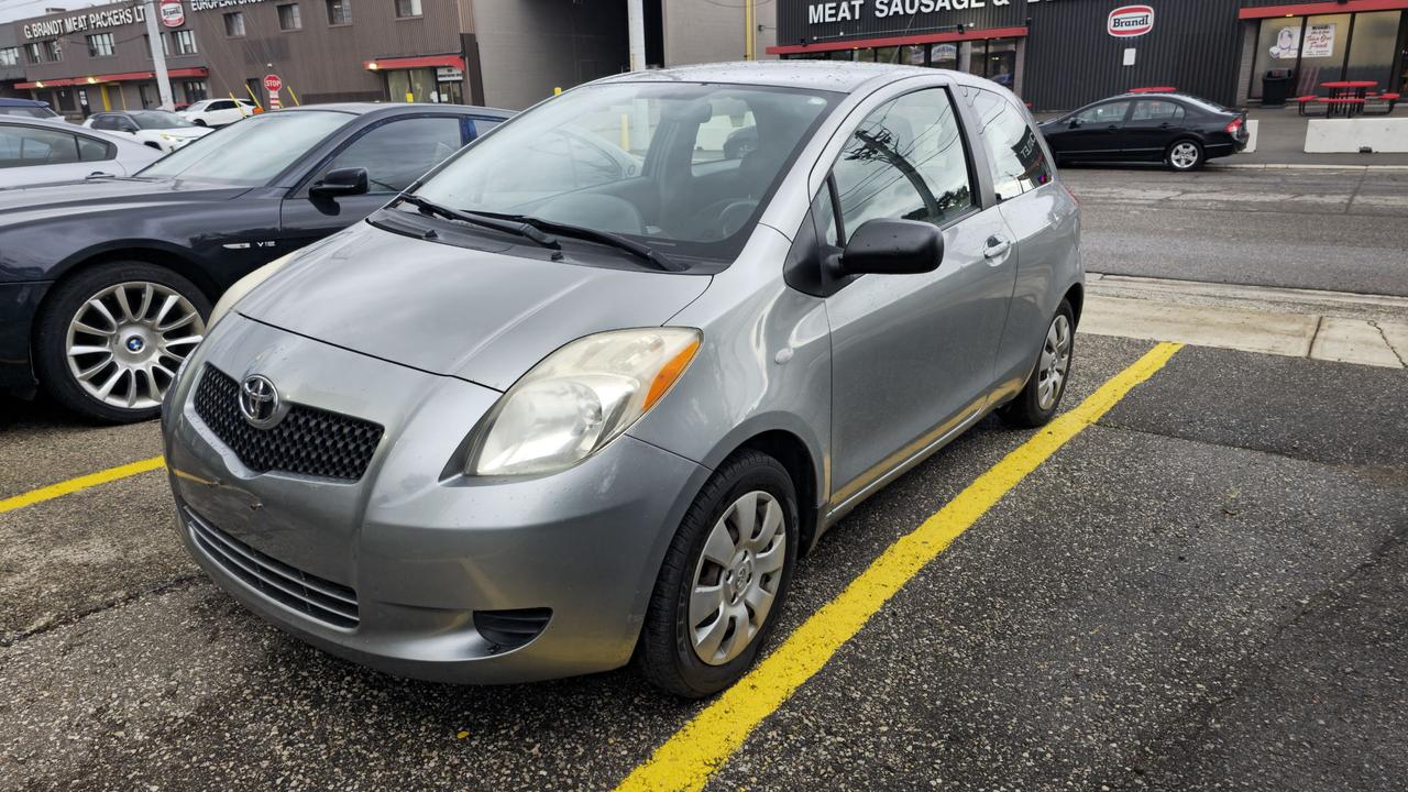 2008 Toyota Yaris CE - Photo #1