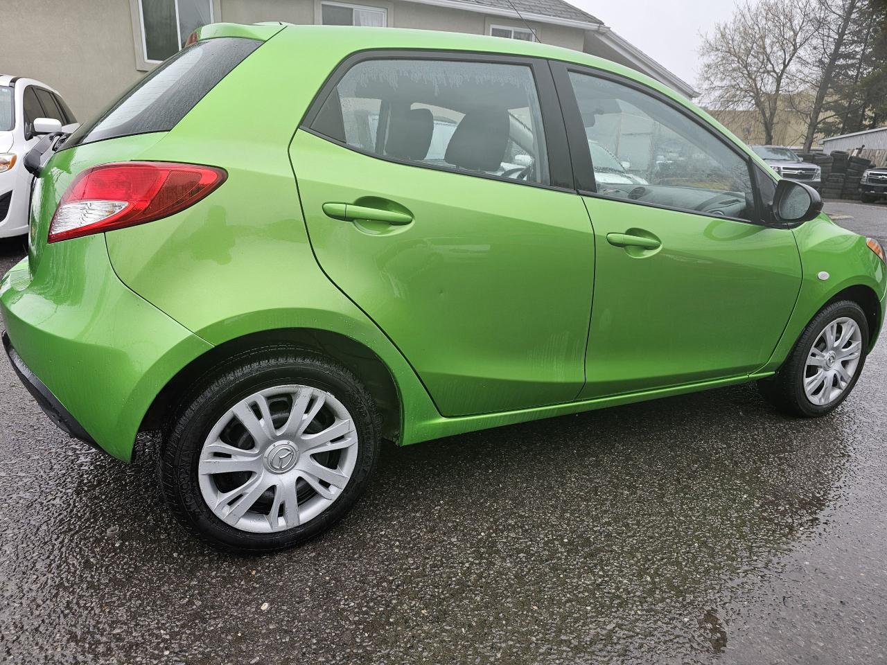 2011 Mazda MAZDA2 GS, AUTOMATIC, A/C, POWER GROUP, 145 KM - Photo #4