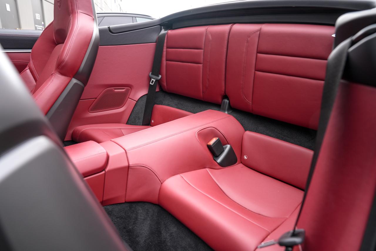 2022 Porsche 911 Carrera 4S Cabriolet - Photo #15