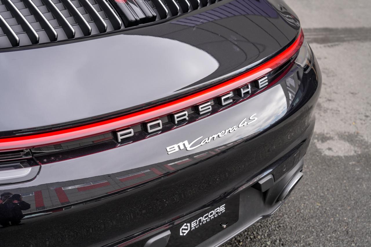 2022 Porsche 911 Carrera 4S Cabriolet - Photo #10