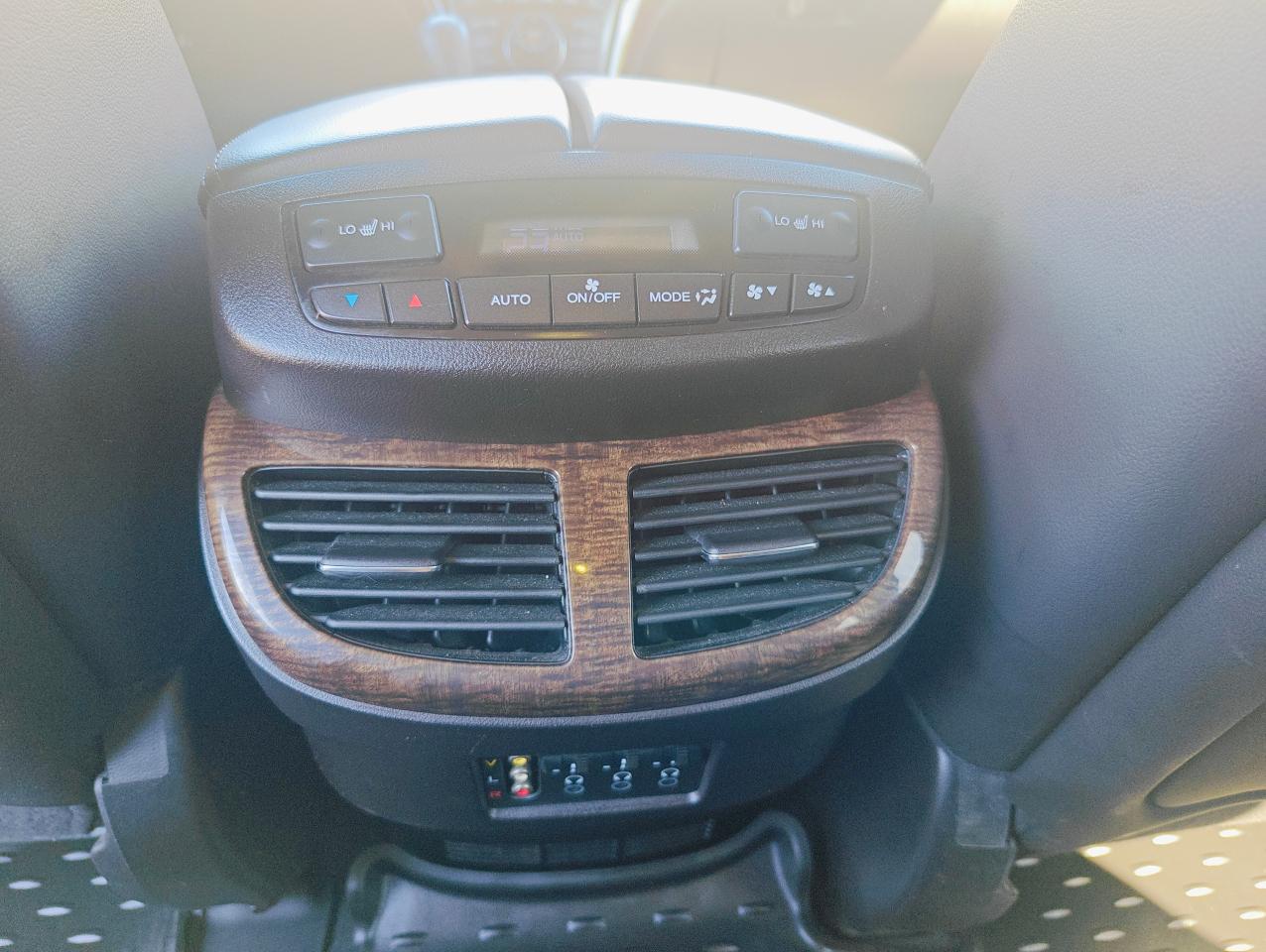 2011 Acura MDX AWD 4dr - Photo #23