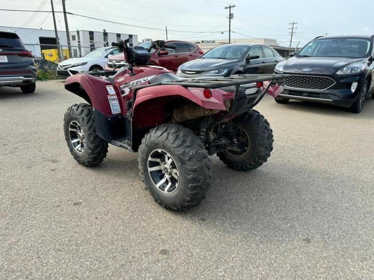 2019 Yamaha Grizzly 700 $76 B/W - Photo #3