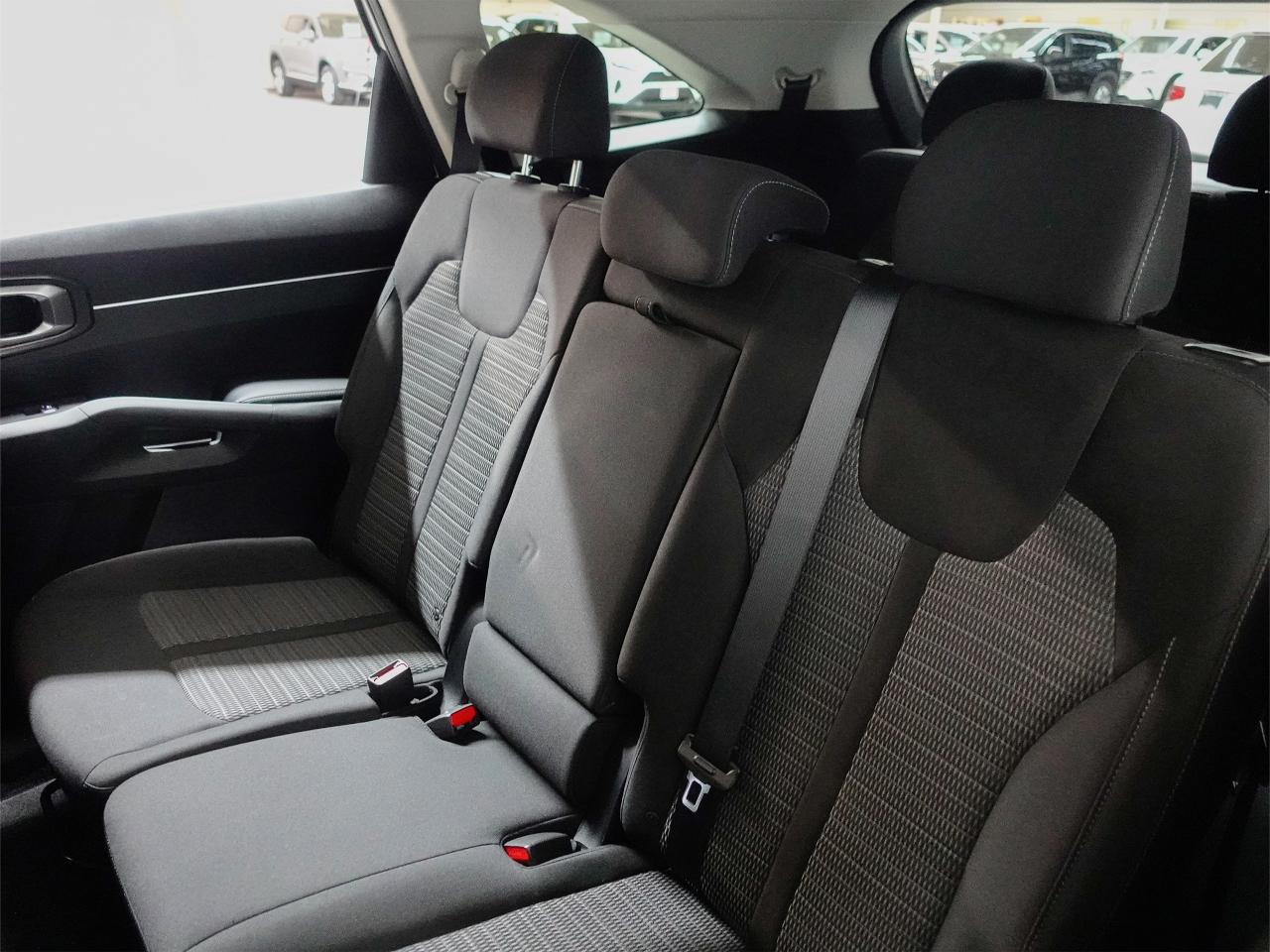 2021 Kia Sorento LX+ | AWD | 7Pas | LaneDep | HeatedSeats | CarPlay