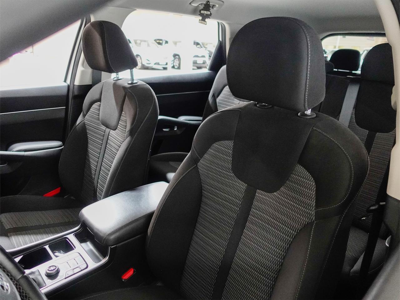 2021 Kia Sorento LX PREMIUM | AWD | 7Pass | BSM | LaneDep | CarPlay