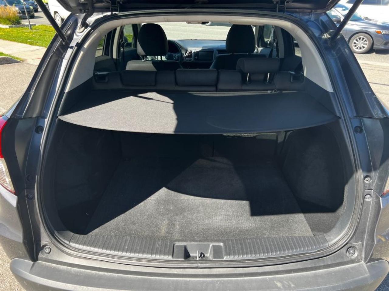 2021 Honda HR-V LX AWD/BACKUP CAMERA/CARPLAY/ALLOY WHEELS/HEATED S - Photo #16