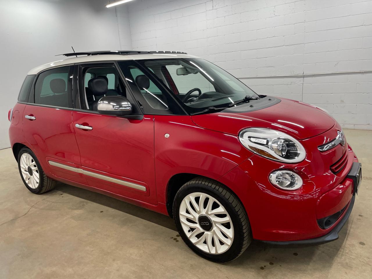 Used 2015 Fiat 500L Lounge for sale in Guelph, ON