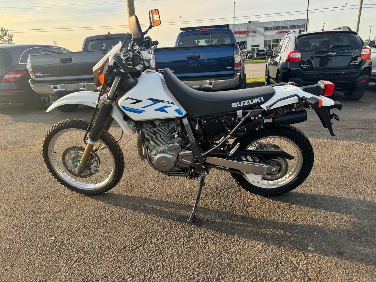 2023 Suzuki DRZ-400 DR650SE, ONLY 2000KMS, DUAL SPORT, THEFT RECOVERY - Photo #2