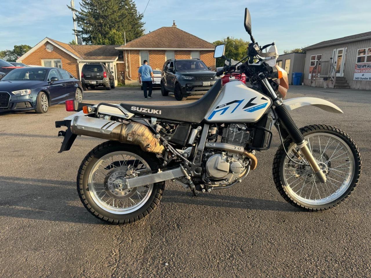 2023 Suzuki DRZ-400 DR650SE, ONLY 2000KMS, DUAL SPORT, THEFT RECOVERY - Photo #4