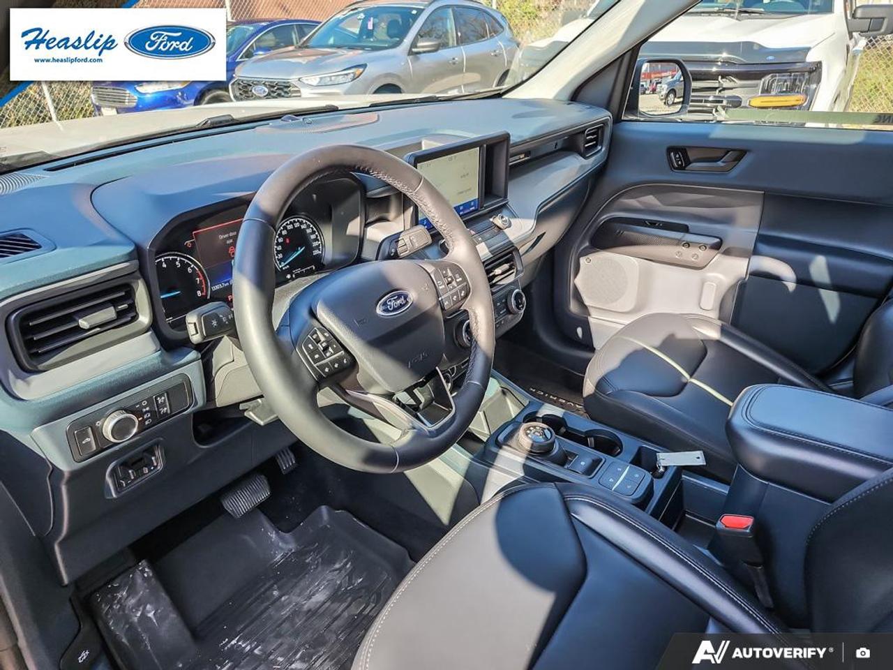 2024 Ford Maverick Lariat Photo