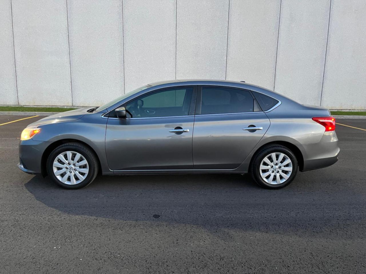 2018 Nissan Sentra SV | CLEAN CARPROOF | HEATED SEATS | BLUETOOTH | PUSH START - Photo #3