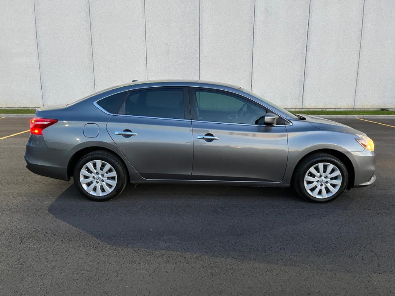 2018 Nissan Sentra SV | CLEAN CARPROOF | HEATED SEATS | BLUETOOTH | PUSH START - Photo #7