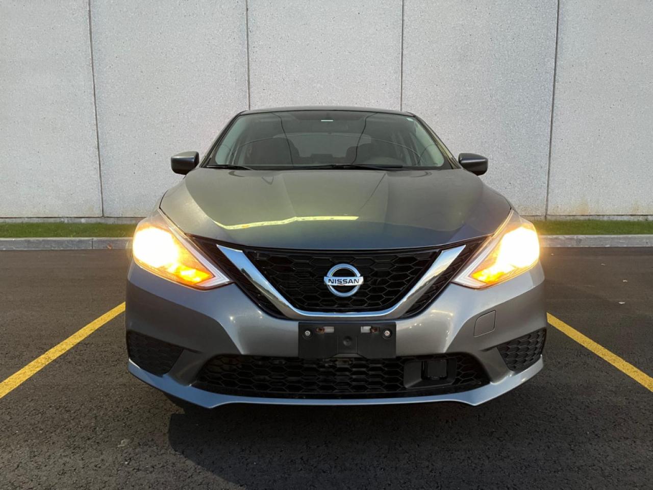 2018 Nissan Sentra SV | CLEAN CARPROOF | HEATED SEATS | BLUETOOTH | PUSH START - Photo #10