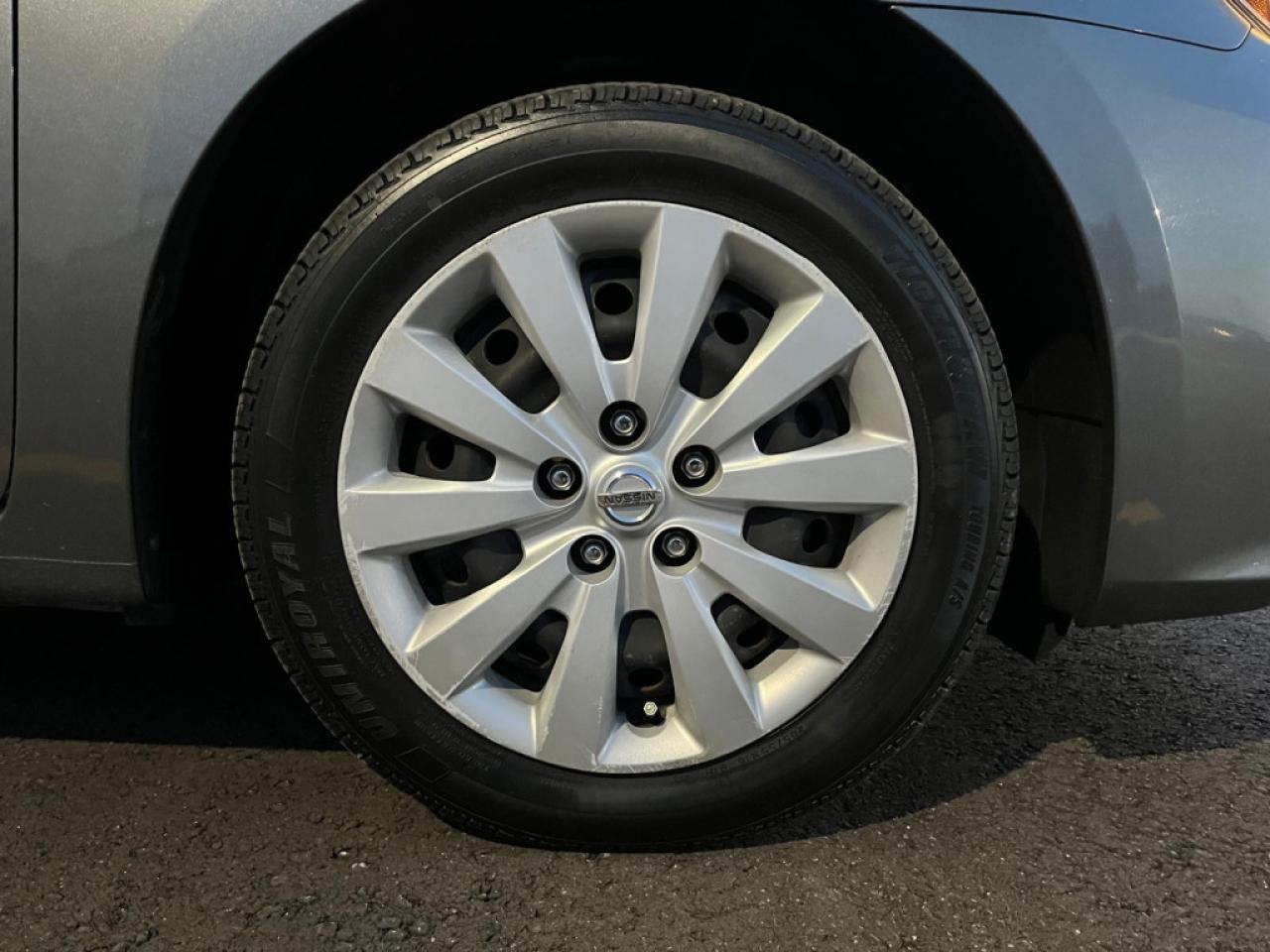 2018 Nissan Sentra SV | CLEAN CARPROOF | HEATED SEATS | BLUETOOTH | PUSH START - Photo #12
