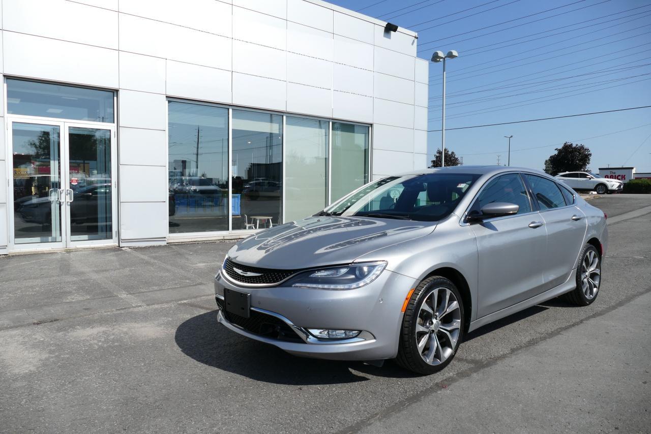 Used 2015 Chrysler 200 C- LOADED- for sale in Kingston, ON