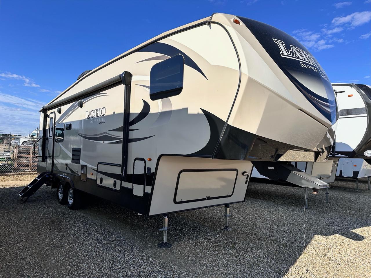 2018 Keystone Laredo 