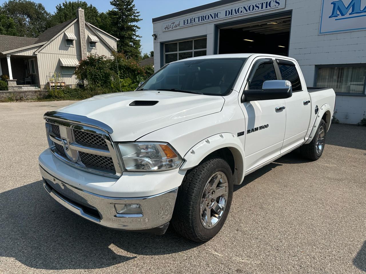 Used 2011 RAM 1500 Laramie for sale in St. Jacobs, ON