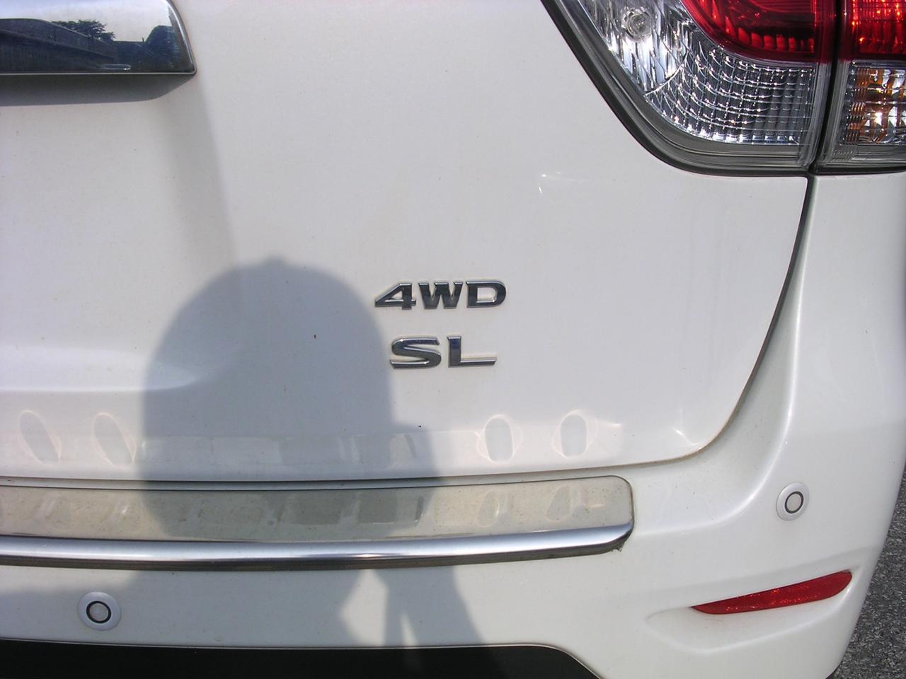 2014 Nissan Pathfinder SL 4WD - Photo #10