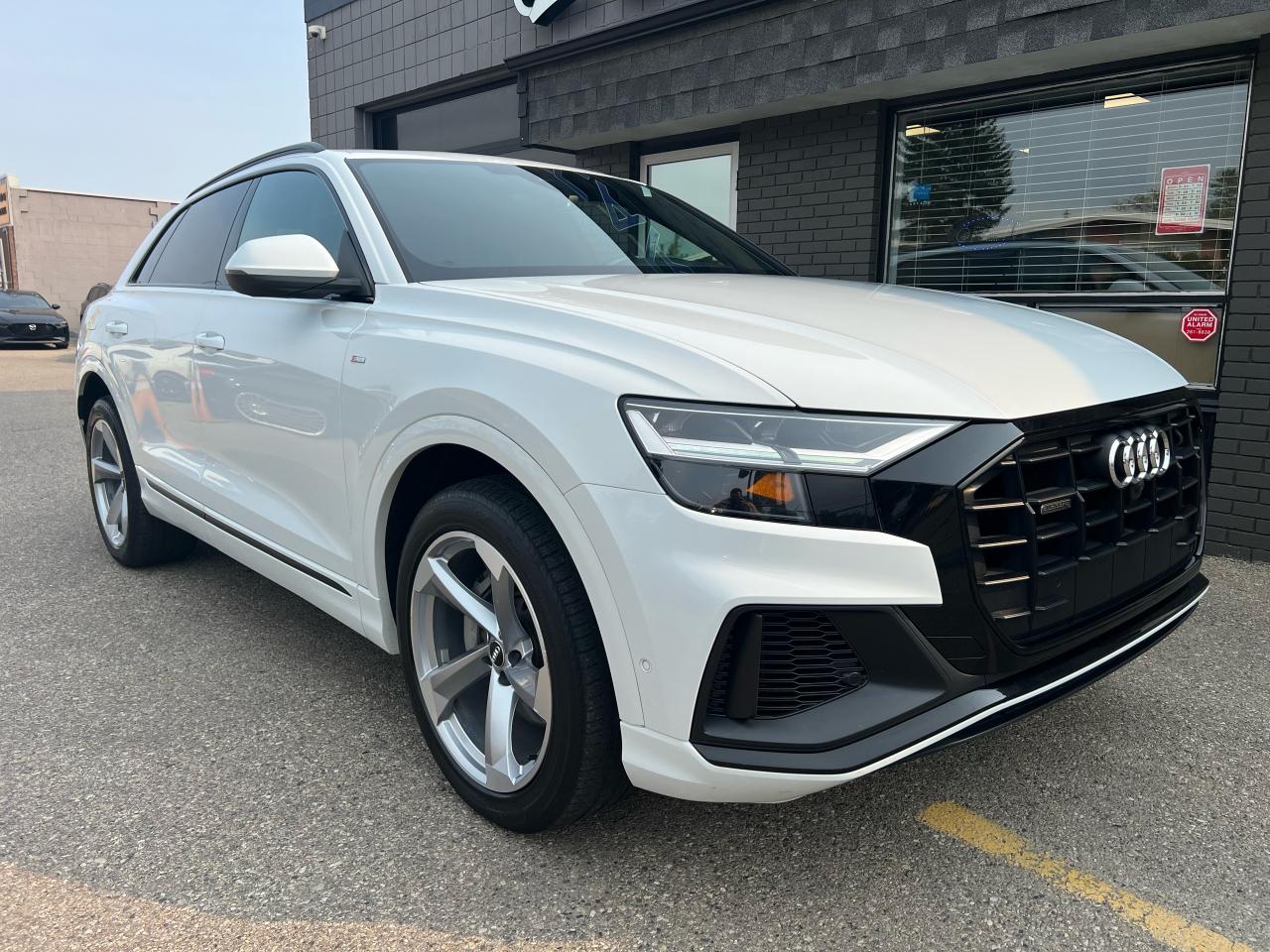 2019 Audi Q8 **S-LINE 335HP** - Photo #13