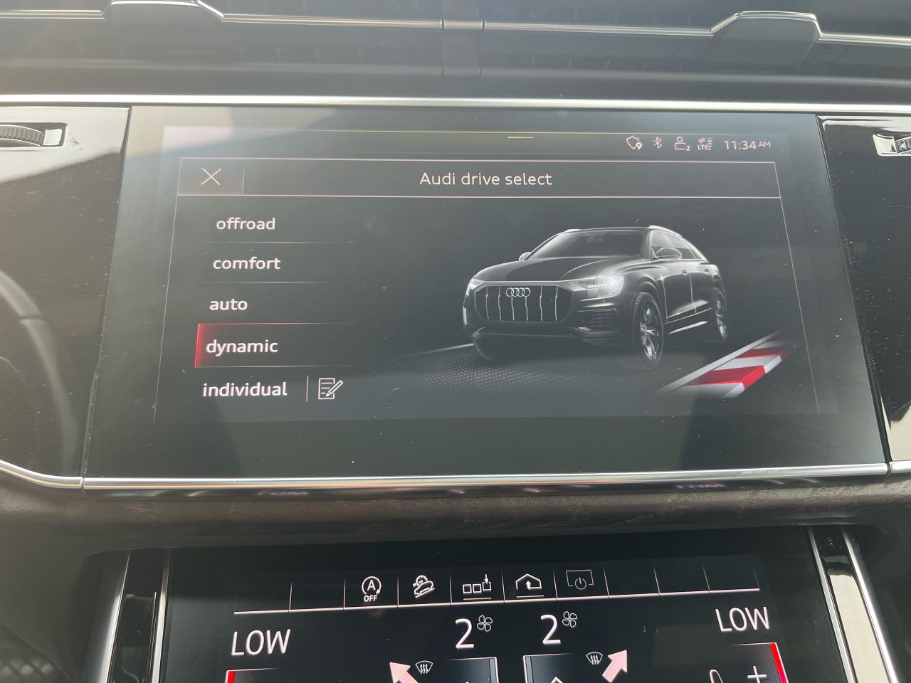 2019 Audi Q8 **S-LINE 335HP** - Photo #23